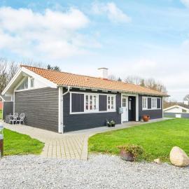 6 person holiday home in Aabenraa-By Traum
