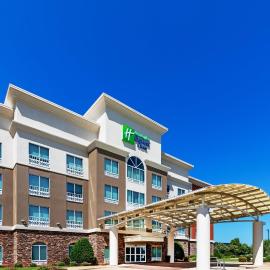 Holiday Inn Express and Suites Bossier City Louisiana Downs by IHG