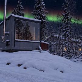Aurora Lakeside Cabin no 2: Kiruna şehrinde bir otel