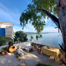 Mairi Lina Studios, hotel a Kala Nera