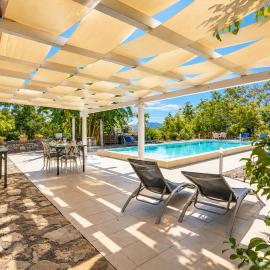Sicily Stone Cottage with swimming pool, hotel di Graniti