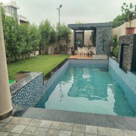 LUXURY VILLA with SWIMMING POOL, hotel em Ujaim