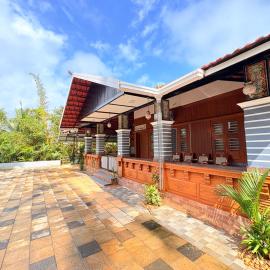 ARAMAM SERVICE VIlla