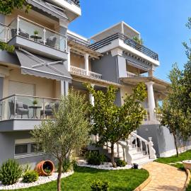 Villa Spartandom, hotell i Gerakini