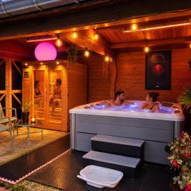 Le Rensy, hotell i Ferrières