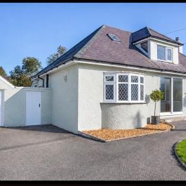 Erwenni, Llanbedrog, Abersoch near beach and pub with hot tub