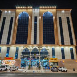 فندق التاج 3, viešbutis mieste An Nikāshah