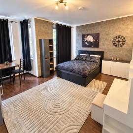 CityNest O5 Modern Black Suite