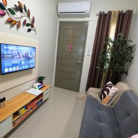 Modern Malay Balay- 2BR Near Clark, with Pool & WiFi