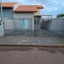 Casa funcional, hotel in Chapadão do Sul