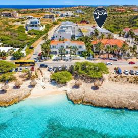 Costa Catalina - Luxury 4BR Villas - Private Pool - Steps to Beach