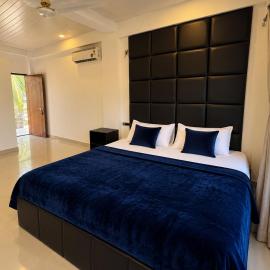 Resort Cape Marino GOA, hotel din Candolim
