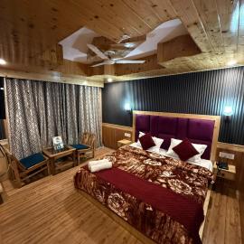 Hotek Kartik Manali