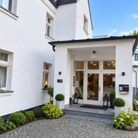 Pension Am Meer, hotelli kohteessa Baabe