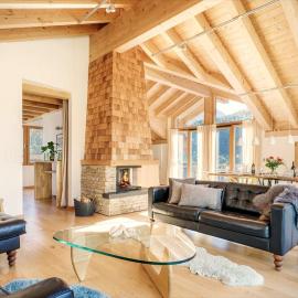 Traditionelles Ferienhaus für erholsame Wintertage: Saas-Fee'de bir otel