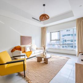 Bloomfields 2BR in Lamar Residence - Raha Beach