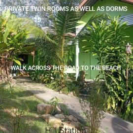 Hill Station Hostel at Chor Chaba โรงแรมในเกาะกูด