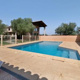 Maison avec vue et piscine