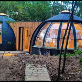 Forêt Dôme, Hotel in Lille