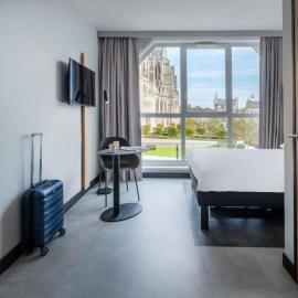 ibis Saint Quentin Centre Basilique, hotel sa Saint-Quentin