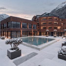 AlpenParks THE SECRET Sölden、ゼルデンのホテル