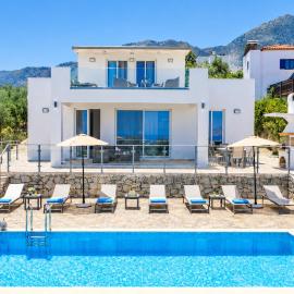 Costa Maris Villa