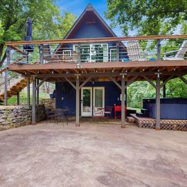 The Blue Beaver Cottage