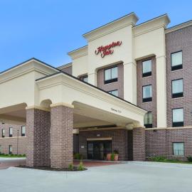 Hampton Inn Omaha Midtown-Aksarben, hotel di Omaha