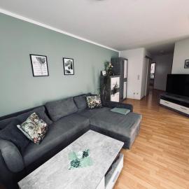 Viesnīca Moderne Ferienwohnung nahe Rheinfall & Bodensee pilsētā Gotmādingene