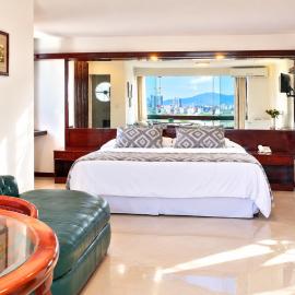 Hotel Arenal, хотел в Санта Крус де ла Сиера