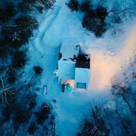 TymeoffVT cabin in the woods - Hot Tub , EV chg