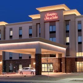 Hampton Inn & Suites Albuquerque Airport, hotell Albuquerques
