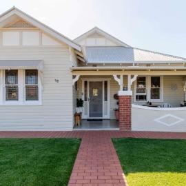 Beautiful on Bourke - Homely & Full of Character