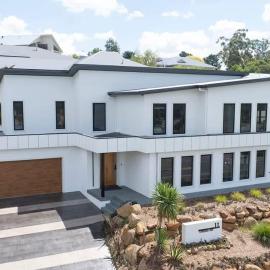 Grand Stirling - Elite Escape, Unparalleled Luxury