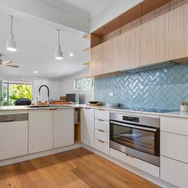 Stewart Retreat - Near CBD, Large Alfresco Area