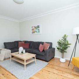 Sweet Caroline Sunny & Spacious Sleeps 6