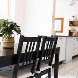 The Valerie Gardens - Homely & Cosy, Sleeps 11