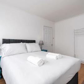 Chic 3 BR Home with Balcony & Free Parking