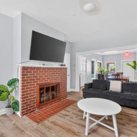 Stay Portland - Private Portland Group Getaway, Sleeps 12