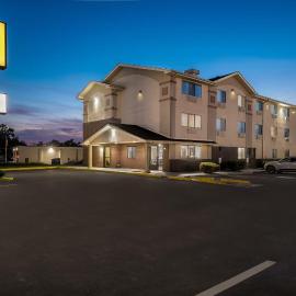 Super 8 by Wyndham New Castle, hotell i New Castle