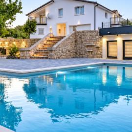 Donji Proložac에 위치한 호텔 Villa Secret Game by Villas Guide