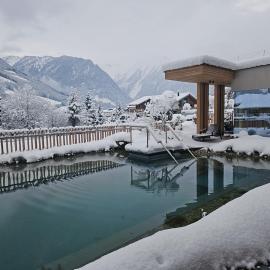 Hotel Garni Pinzgau, Relax & Lifestyle, готель у місті Нойкірхен-ам-Гросфенедігер