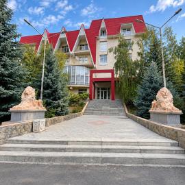 Отель Кой-Таш, hotel i Bisjkek