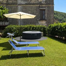 Alloggio con Giardino, Idromassaggio, Wi-Fi, Clima, hotel en Acquavella