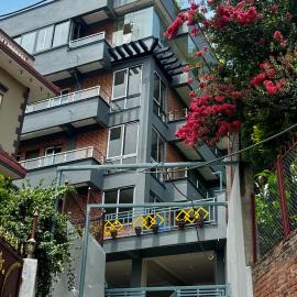 City View Homestay, hotel v mestu Tokna