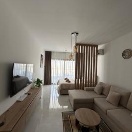 New Luxury Studio In Caesar Resort & Spa, hotell sihtkohas Dherinia