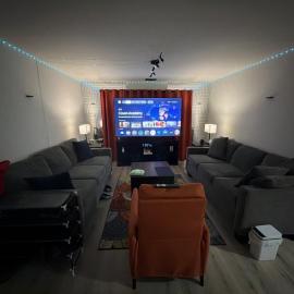 Furnished and more amenities than ANY hotel, hotel a Bel Air