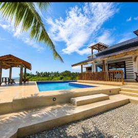 Villa Martina, hotel Dipaculao városában