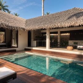 Nayma Villas, hotel General Lunában