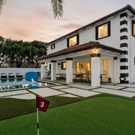 The Miami Villa, Private Pool with Pool Table